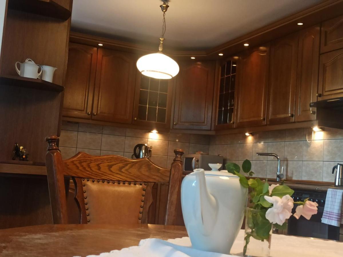 Apartament Kosciuszki เคียลเซ ภายนอก รูปภาพ