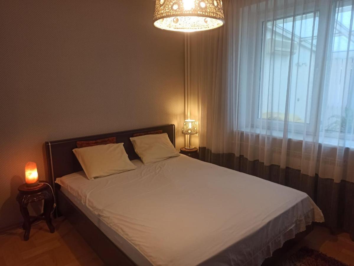 Apartament Kosciuszki เคียลเซ ภายนอก รูปภาพ